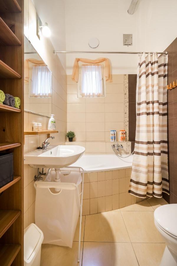 Park View Apartment With Sauna, A/C Budapest Exterior photo